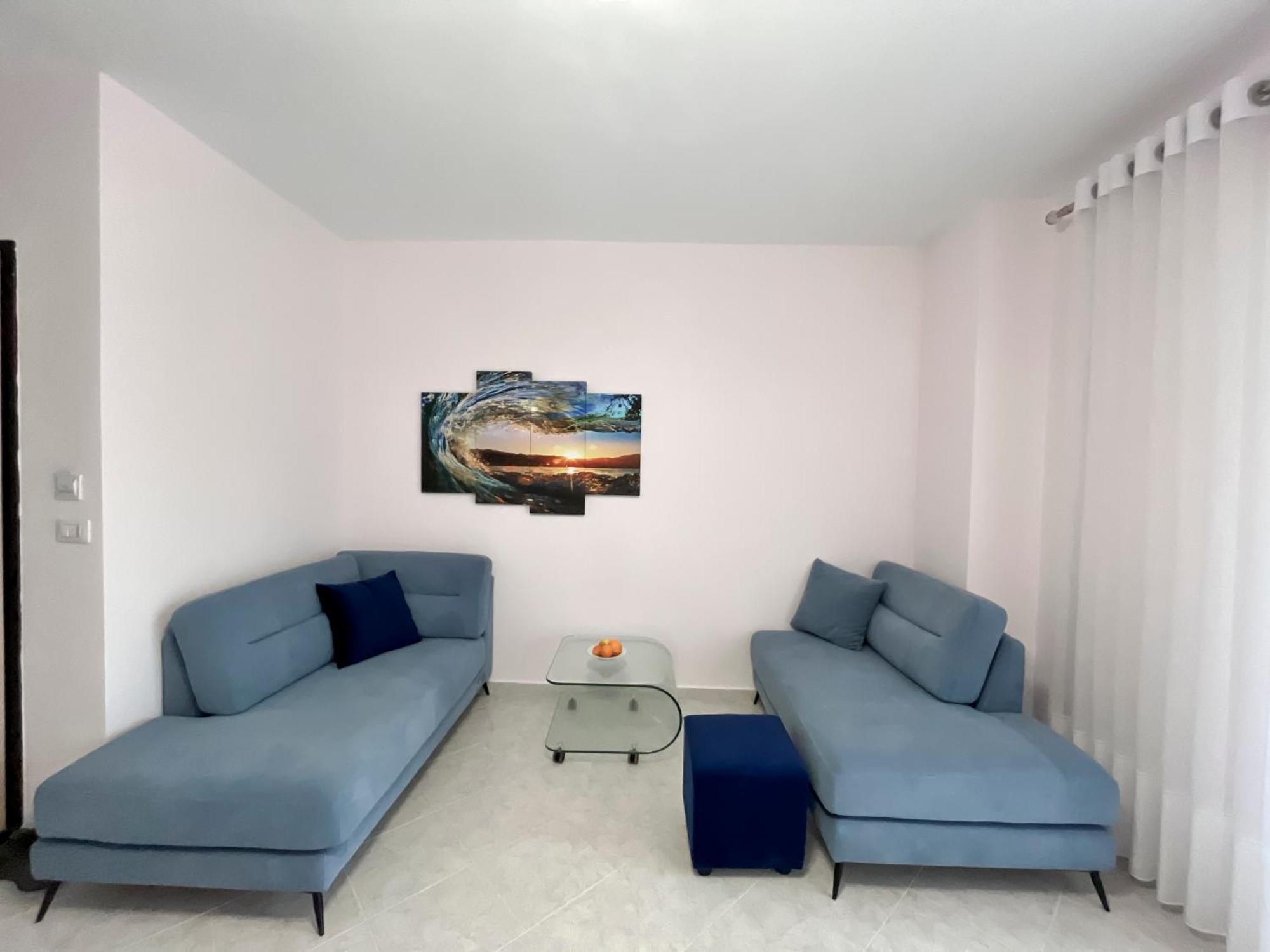 Vlorë Beachfront With Hotel Facilities מראה חיצוני תמונה