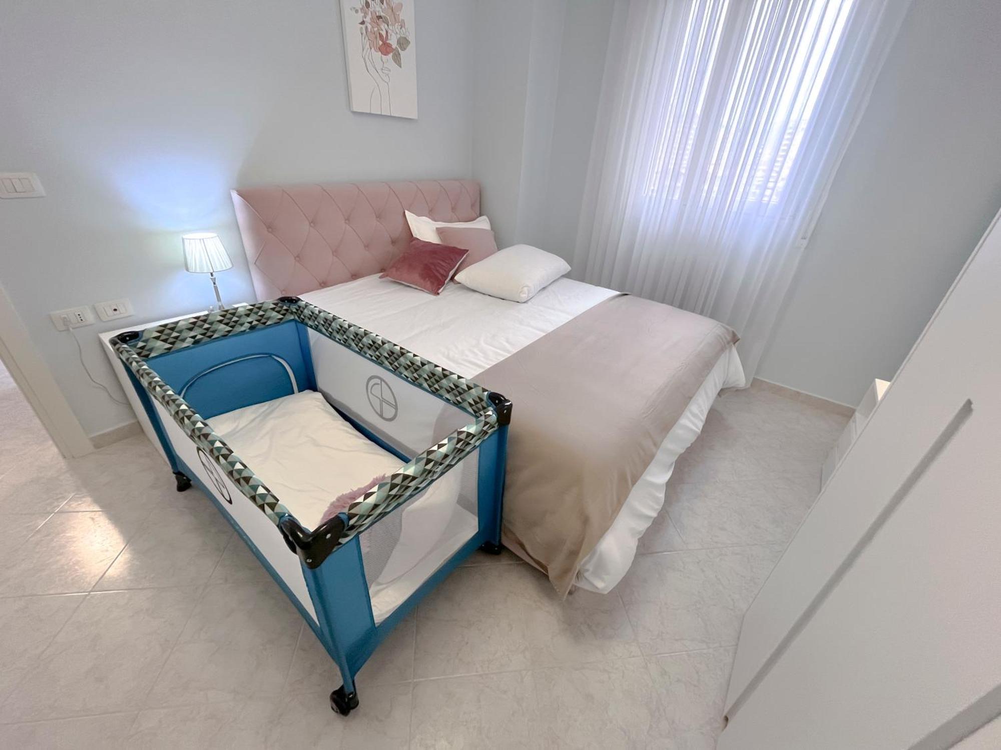 Vlorë Beachfront With Hotel Facilities מראה חיצוני תמונה